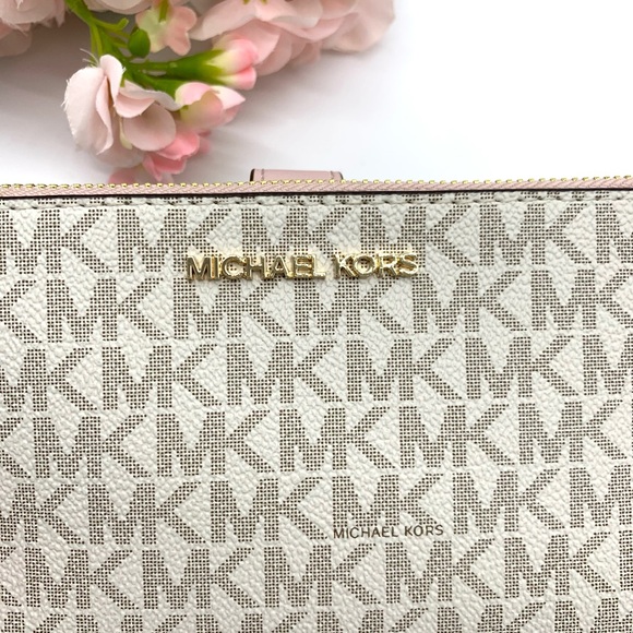 Michael Kors Jet Set Travel Double Zip Wristlet - Vanilla /Powder Blush Multi - Picture 8 of 9